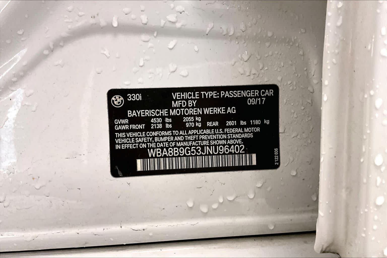 Used 2018 Glacier Silver Metallic BMW 330i image 31