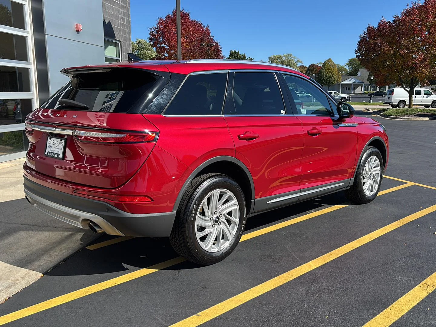 Used 2022 Red Carpet Metallic Tinted Clearcoat Lincoln Standard image 6