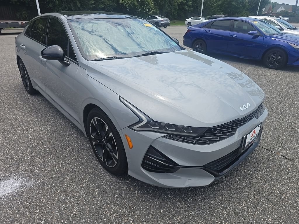 Used 2022 Gray Kia GT-Line image 3