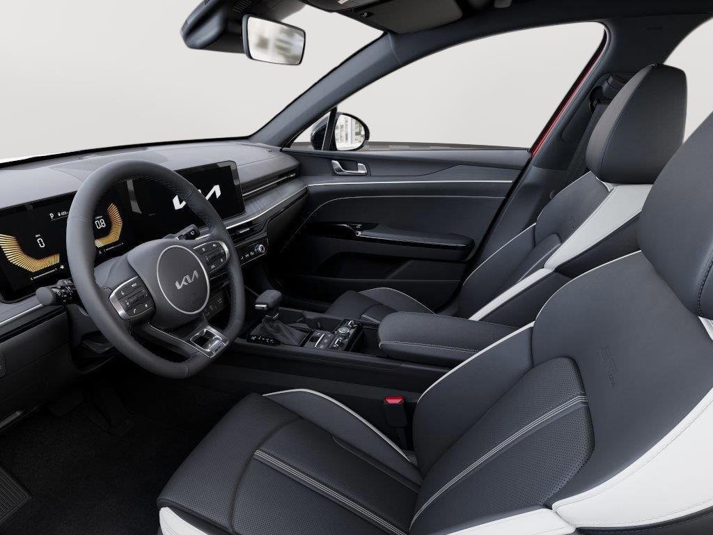 2025 Kia K5 GT-Line - Photo 38
