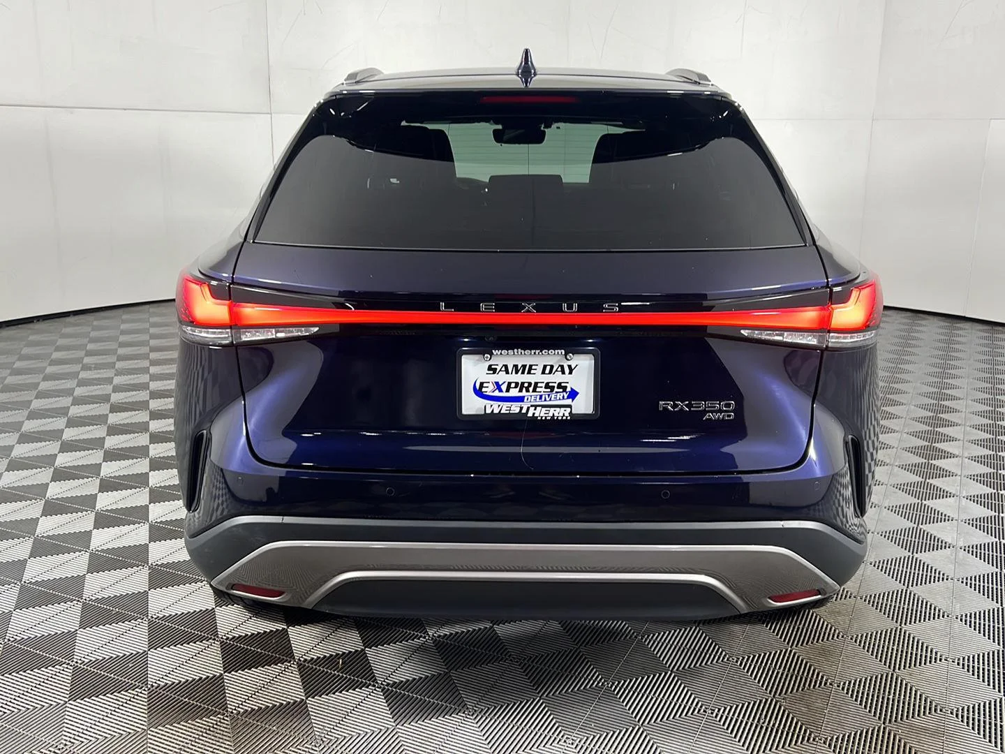 Used 2024  Lexus RX 350 image 7