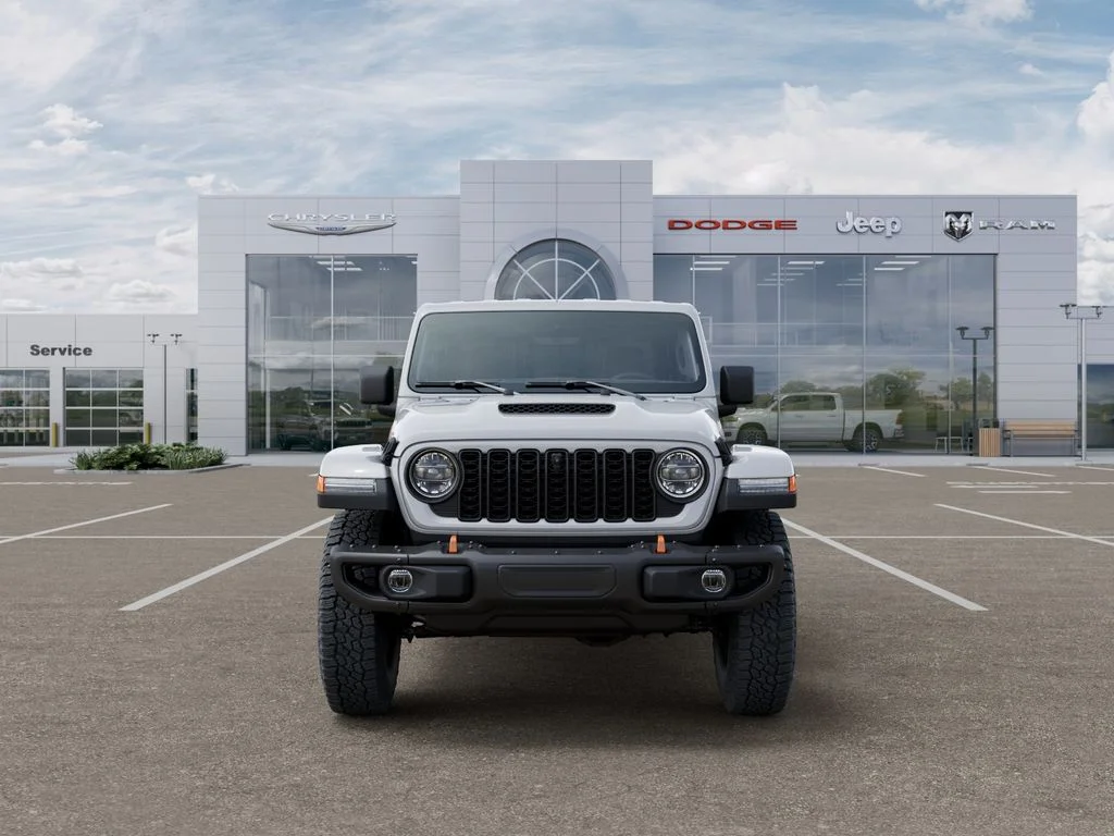 New 2026 Bright White Clear-Coat Exterior Paint Jeep Mojave X image 6