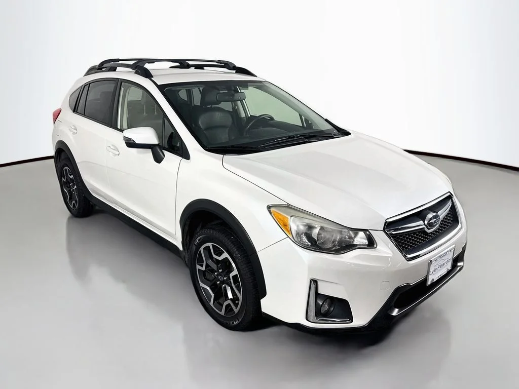 Used 2016 Crystal White Pearl Subaru 2.0i Limited image 7