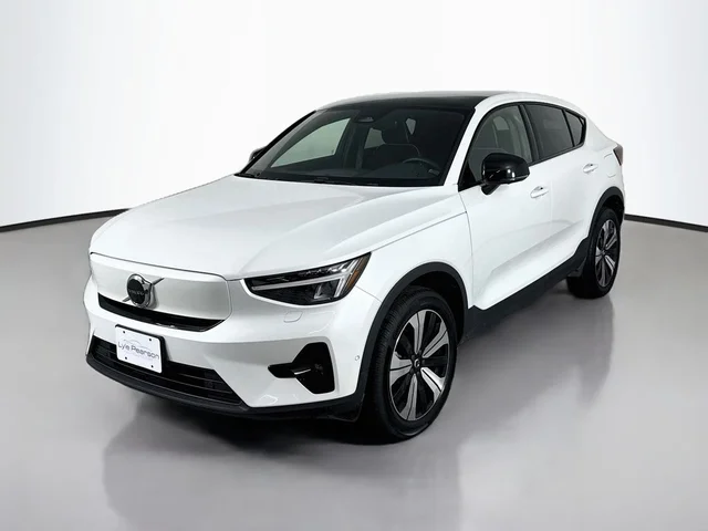 2023 Volvo C40 Recharge Pure Electric Twin Plus
