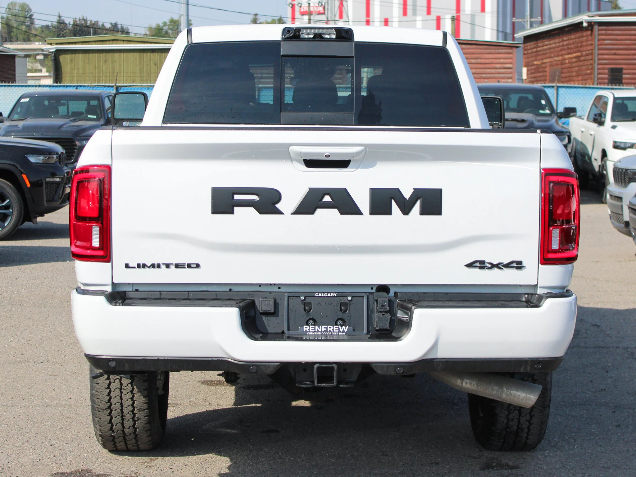 New 2026 White RAM Limited* image 4
