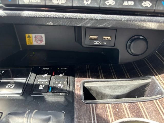 Used 2021 Black Lexus 450h image 28