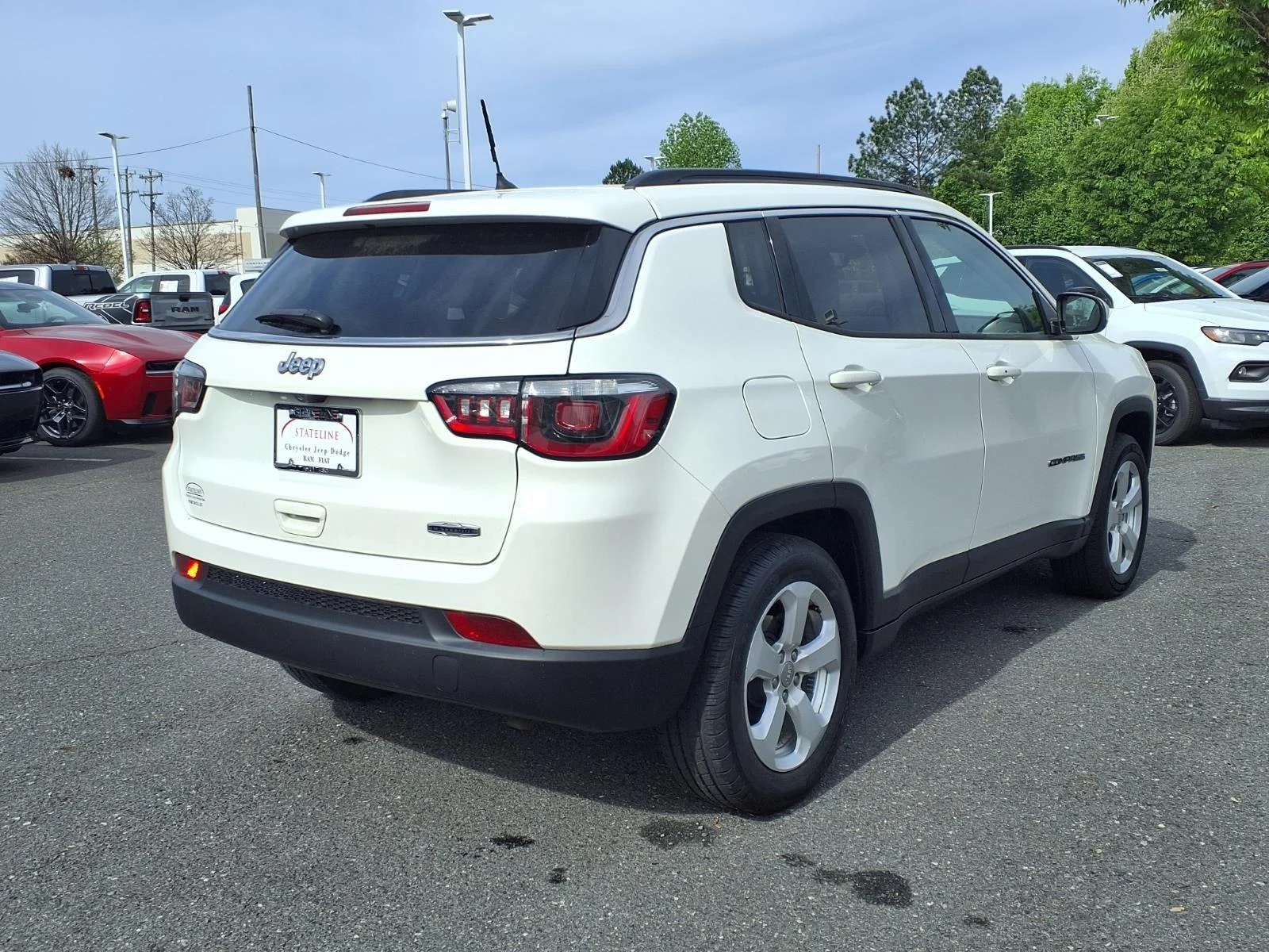 Used 2018 Jeep Compass Latitude with VIN 3C4NJCBB4JT166089 for sale in Fort Mill, SC