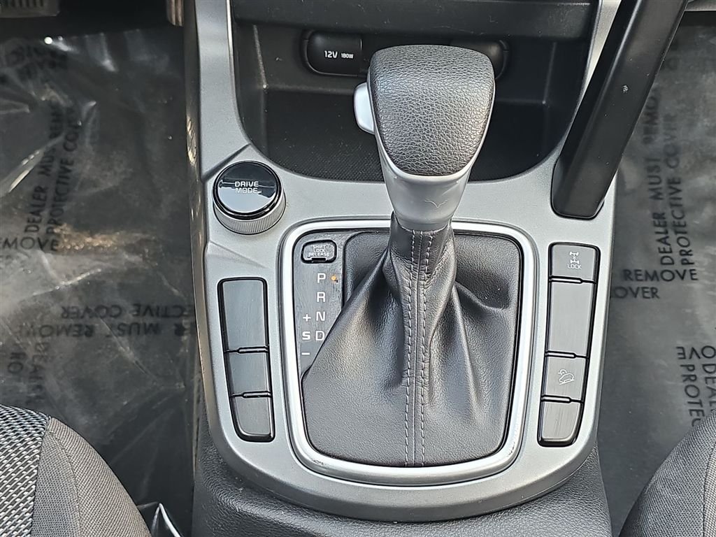 Used 2022 Black Kia LX image 24