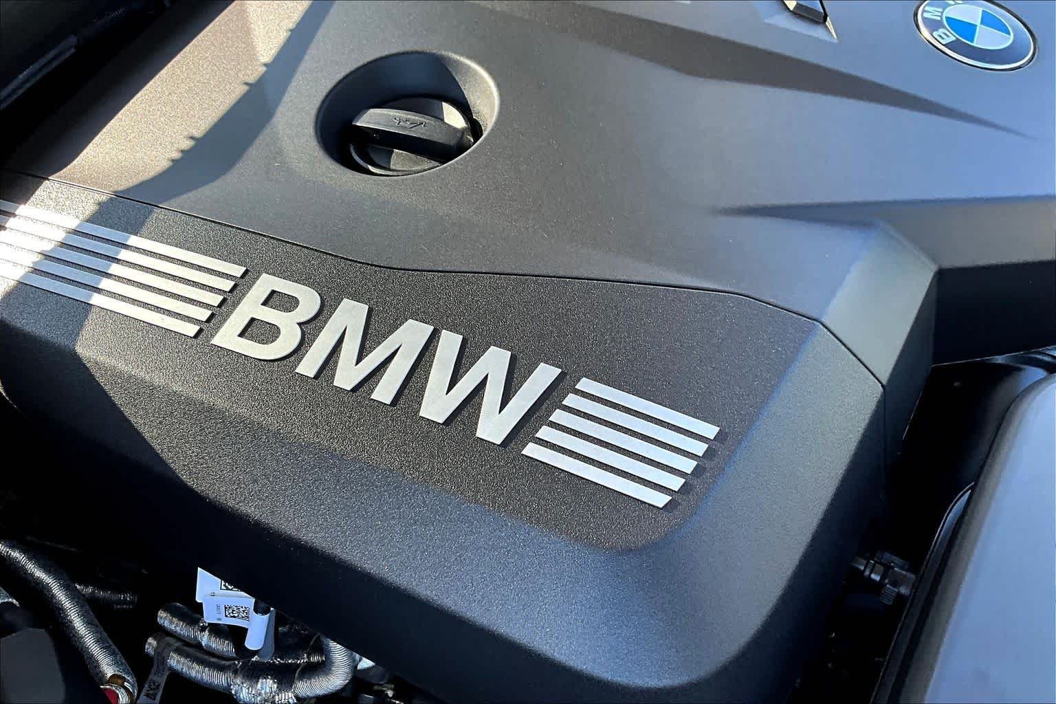 Used 2026 Mineral White Metallic BMW 430i image 32