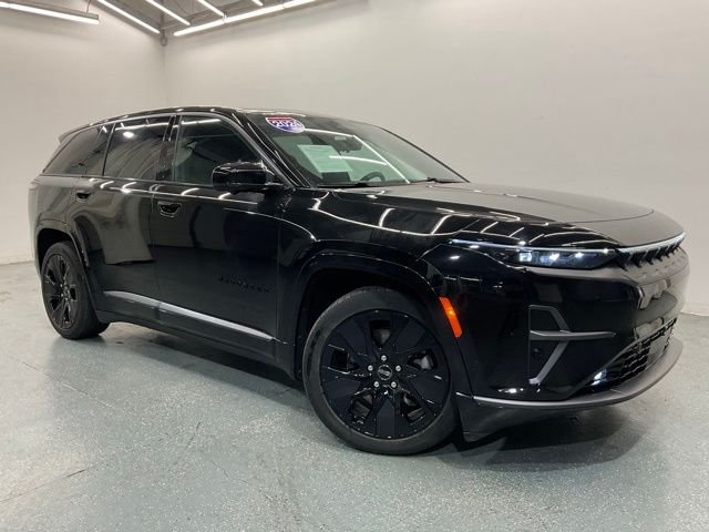 Used 2024 Jeep Wagoneer S Launch Edition with VIN 3C4RJNAK7RT179235 for sale in Middlesboro, KY