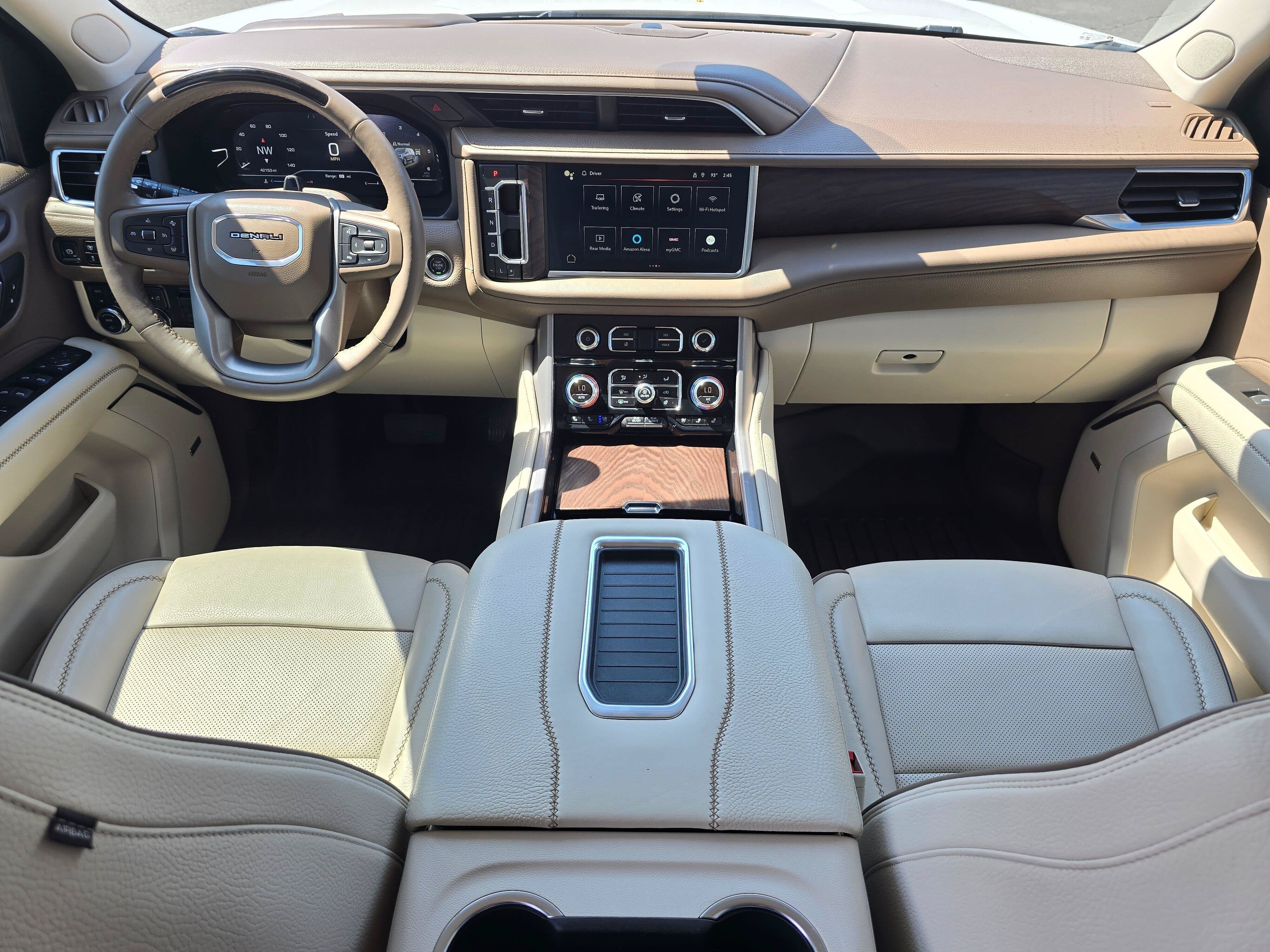 Used 2024 White Frost Tricoat GMC Denali image 9