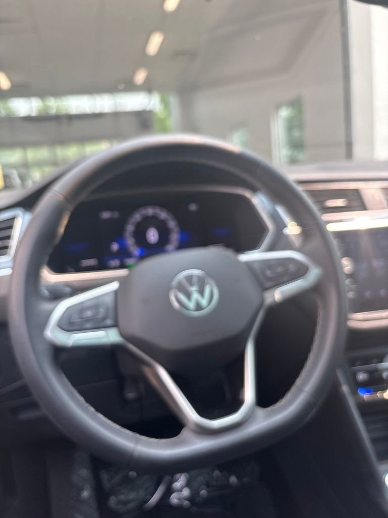 Used 2023 Gray Volkswagen 2.0T SE image 25