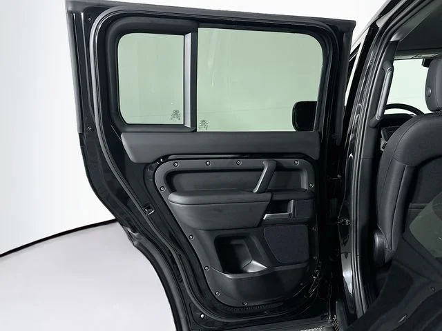 New 2025 Black Land Rover S image 22
