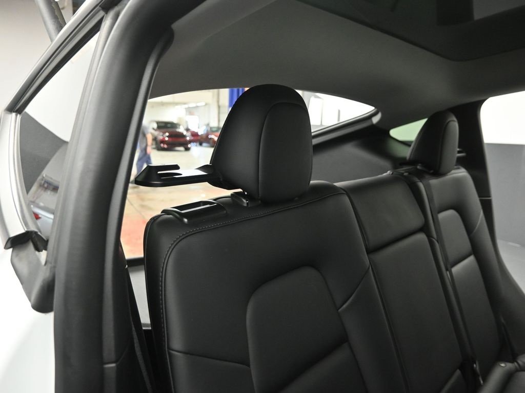 2022 TESLA MODEL Y - Image 23