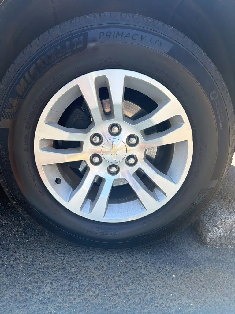 Used 2019 White Chevrolet LT image 9