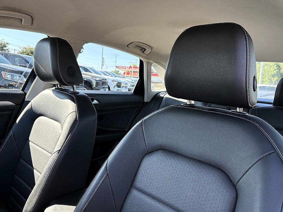 Used 2024 Black Volkswagen SE image 18