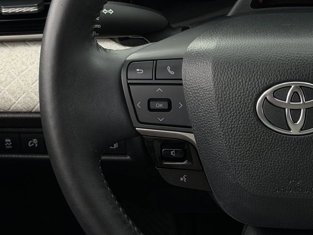 Used 2025 Beige Toyota XLE image 13