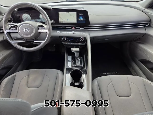 Used 2023 Silver Hyundai SEL image 13