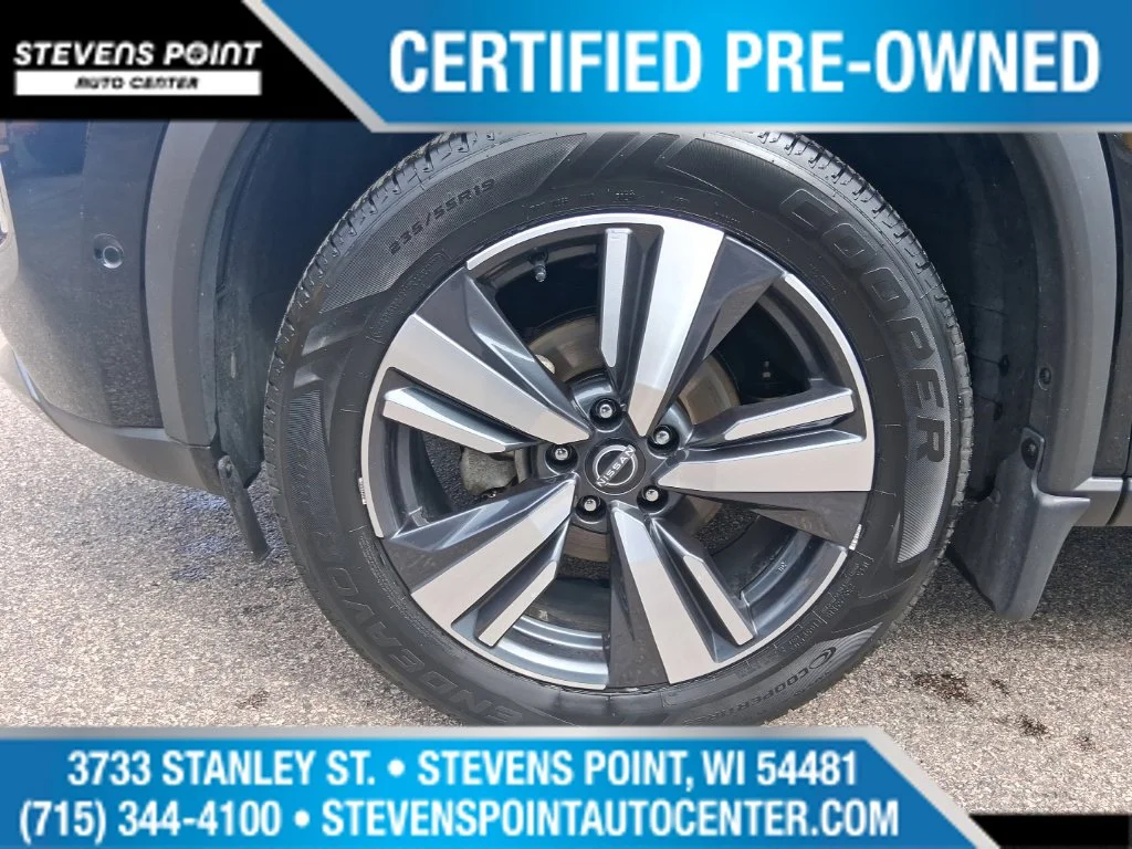 Used 2023 Super Black Nissan SL image 13