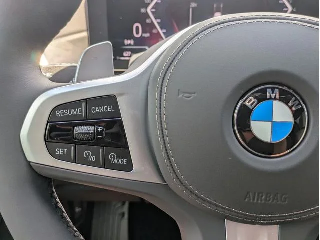 New 2026 Mineral White Metallic BMW sDrive40i image 16