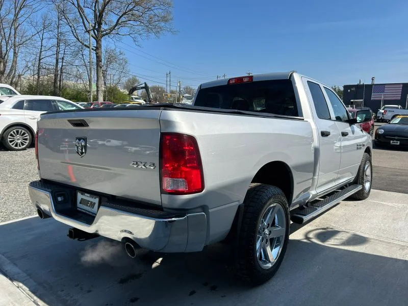 2018 RAM Ram 1500 Pickup Express - Photo 10