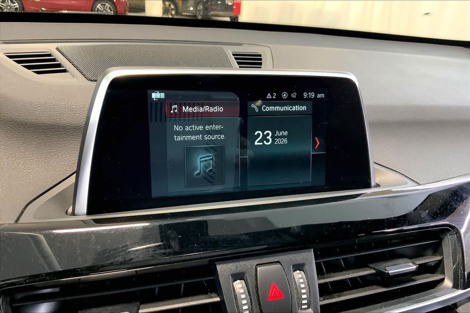 Used 2018 Mineral Gray Metallic BMW xDrive28i image 34
