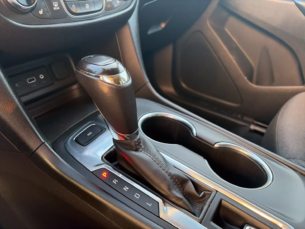 2019 Chevrolet Equinox LT - Photo 23