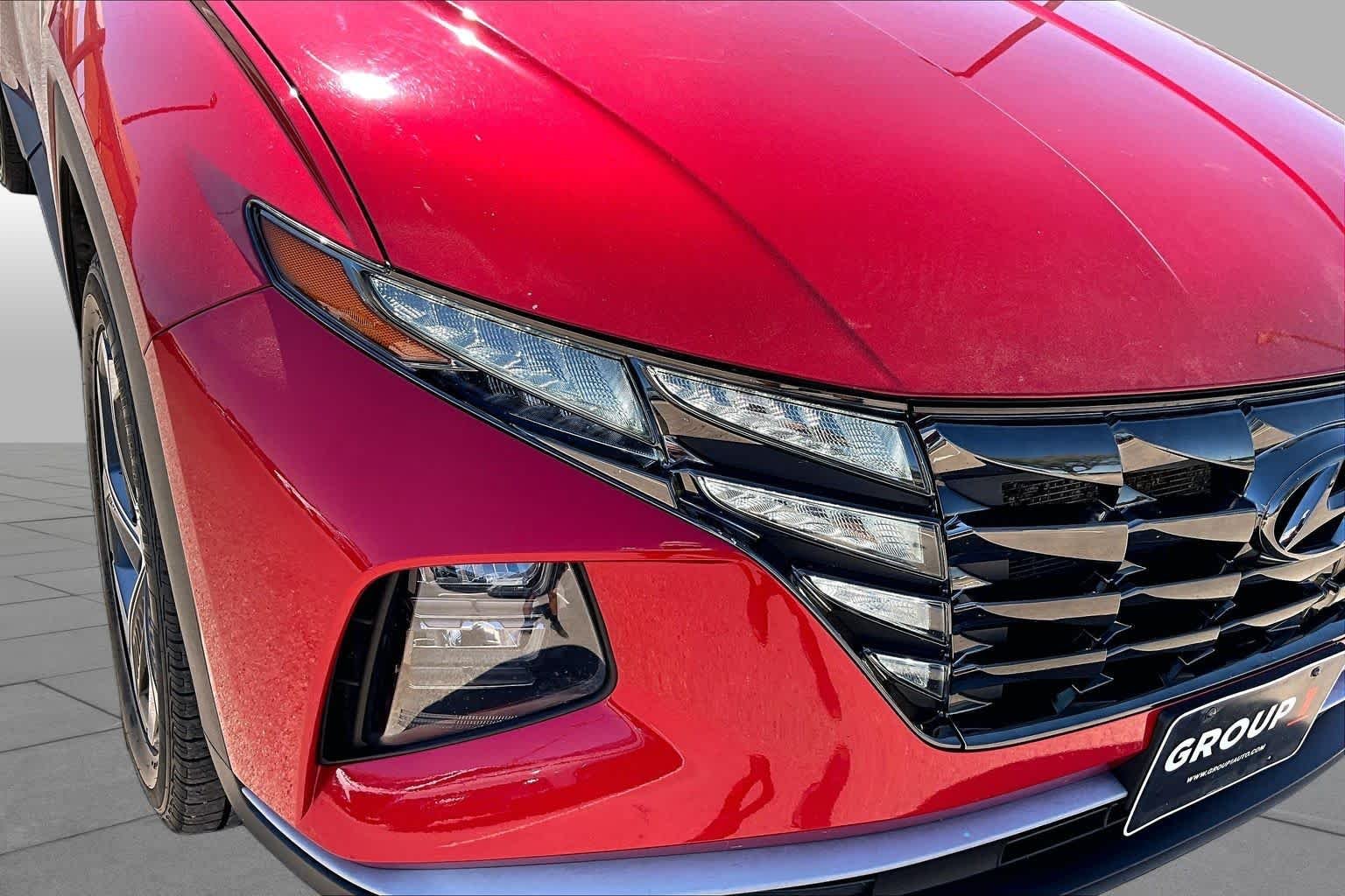 Used 2022 Calypso Red Hyundai SEL image 28
