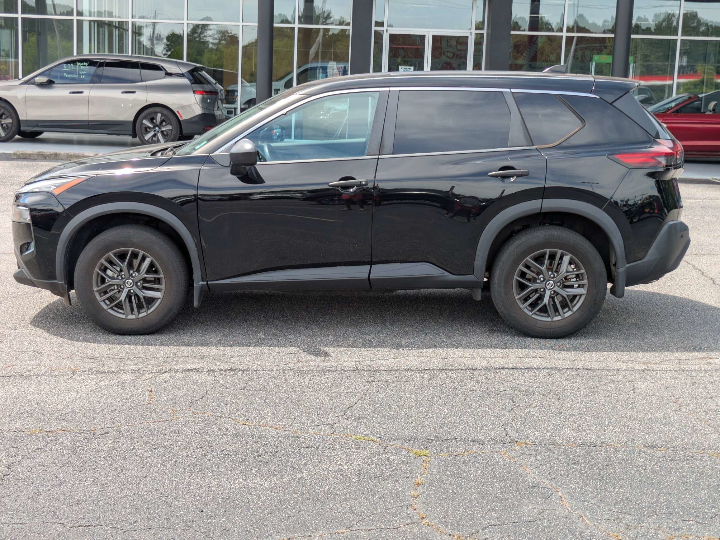 Used 2021 Black Nissan S image 6
