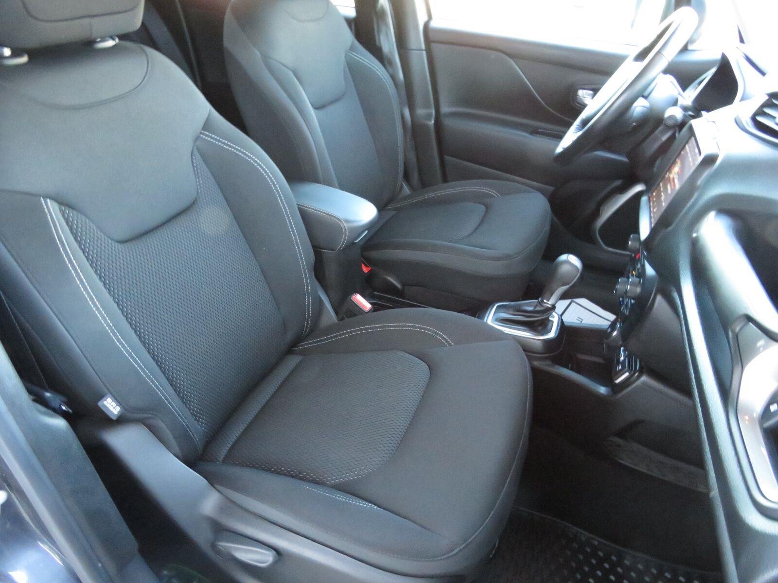 Used 2023 Graphite Gray Jeep Latitude image 25