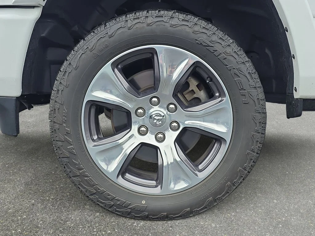 Certified Used 2022 Bright White Clearcoat Ram Laramie image 28