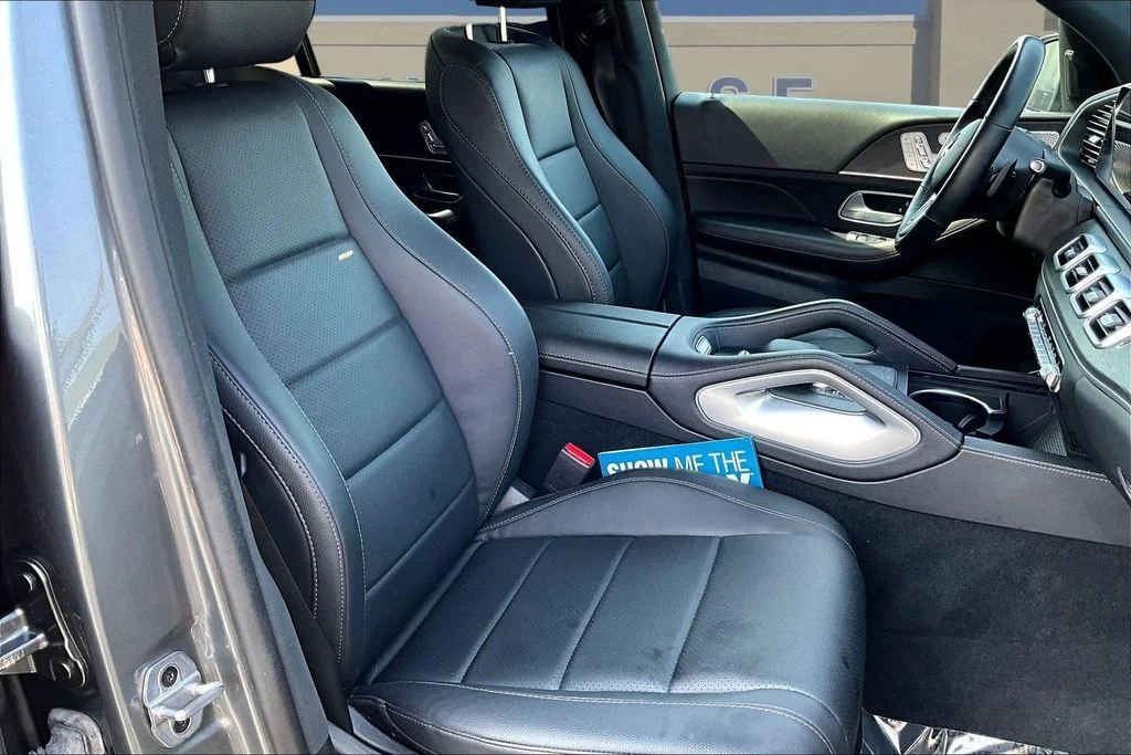 Used 2023 Mojave Silver Metallic Mercedes-Benz GLS 450 image 32