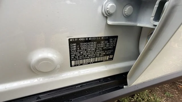 New 2027 White Honda LX image 32