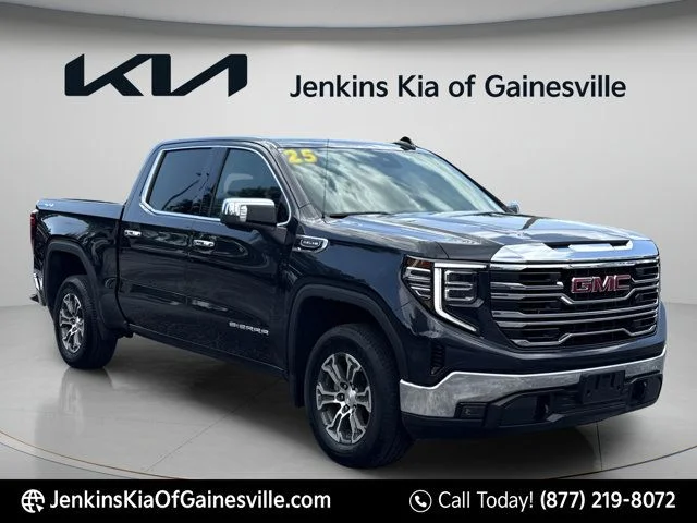 Used 2025 Silver GMC SLT image 12