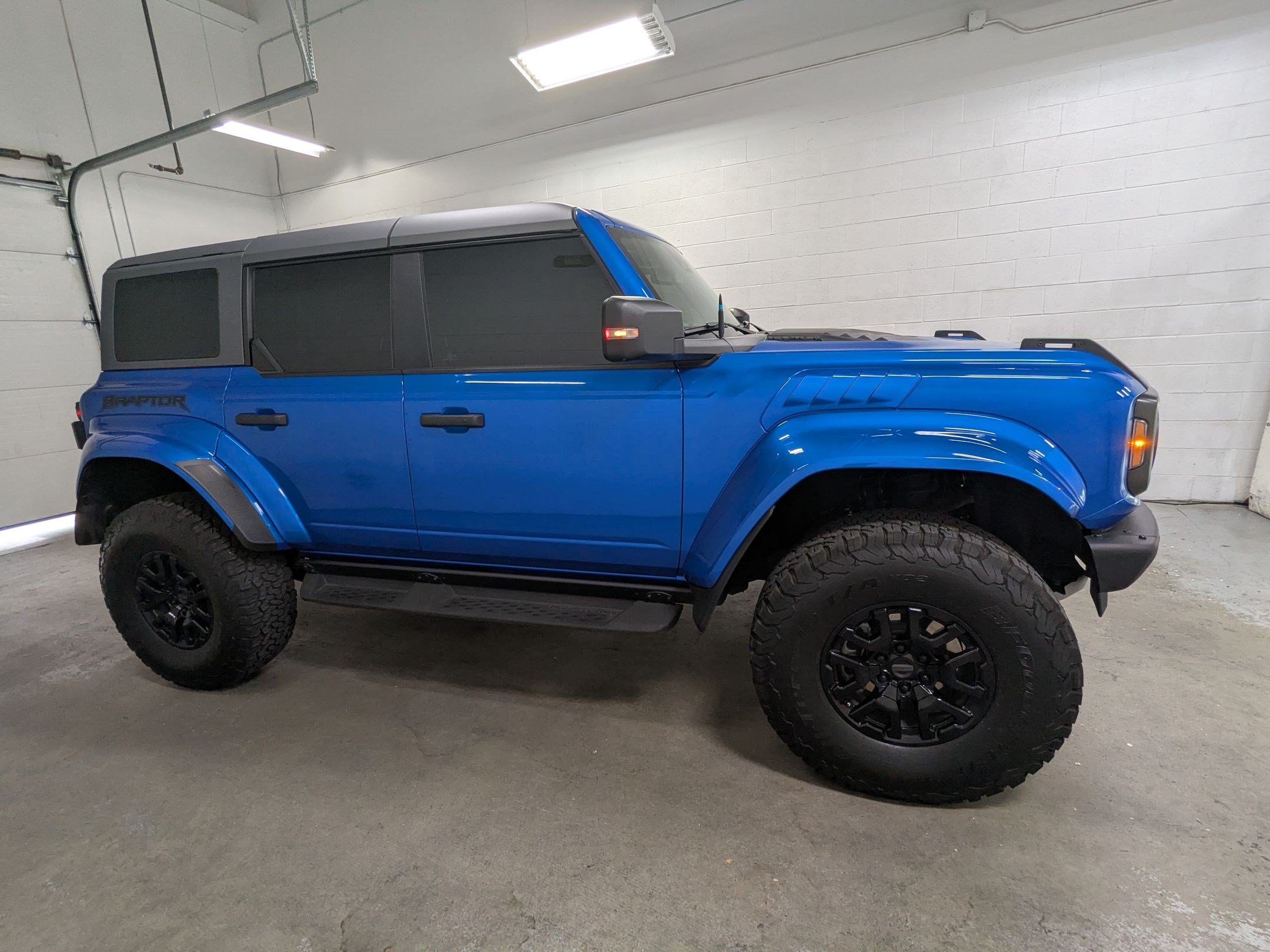 Used 2024 Blue Metallic Ford Raptor image 3