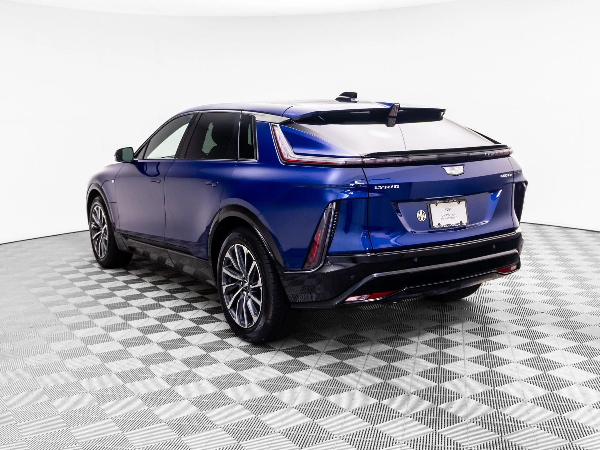 Used 2024 Blue Cadillac Sport 2 image 3