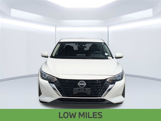 Used 2024 White Nissan SV image 11