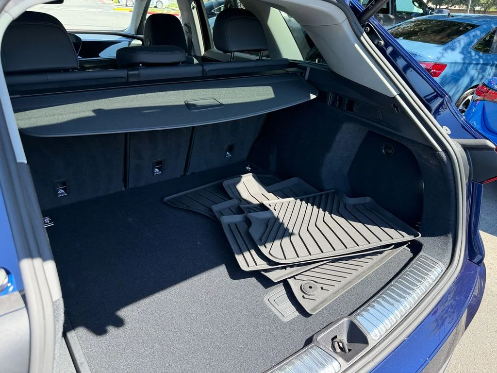 Certified Used 2025 Blue Metallic Audi 2.0T Premium image 25