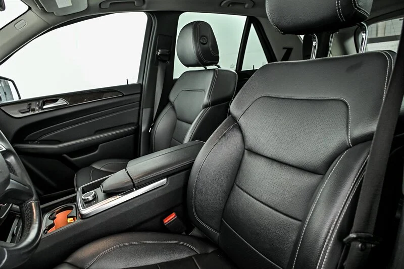 Used 2014 Black Mercedes-Benz ML 350 4MATIC® image 17