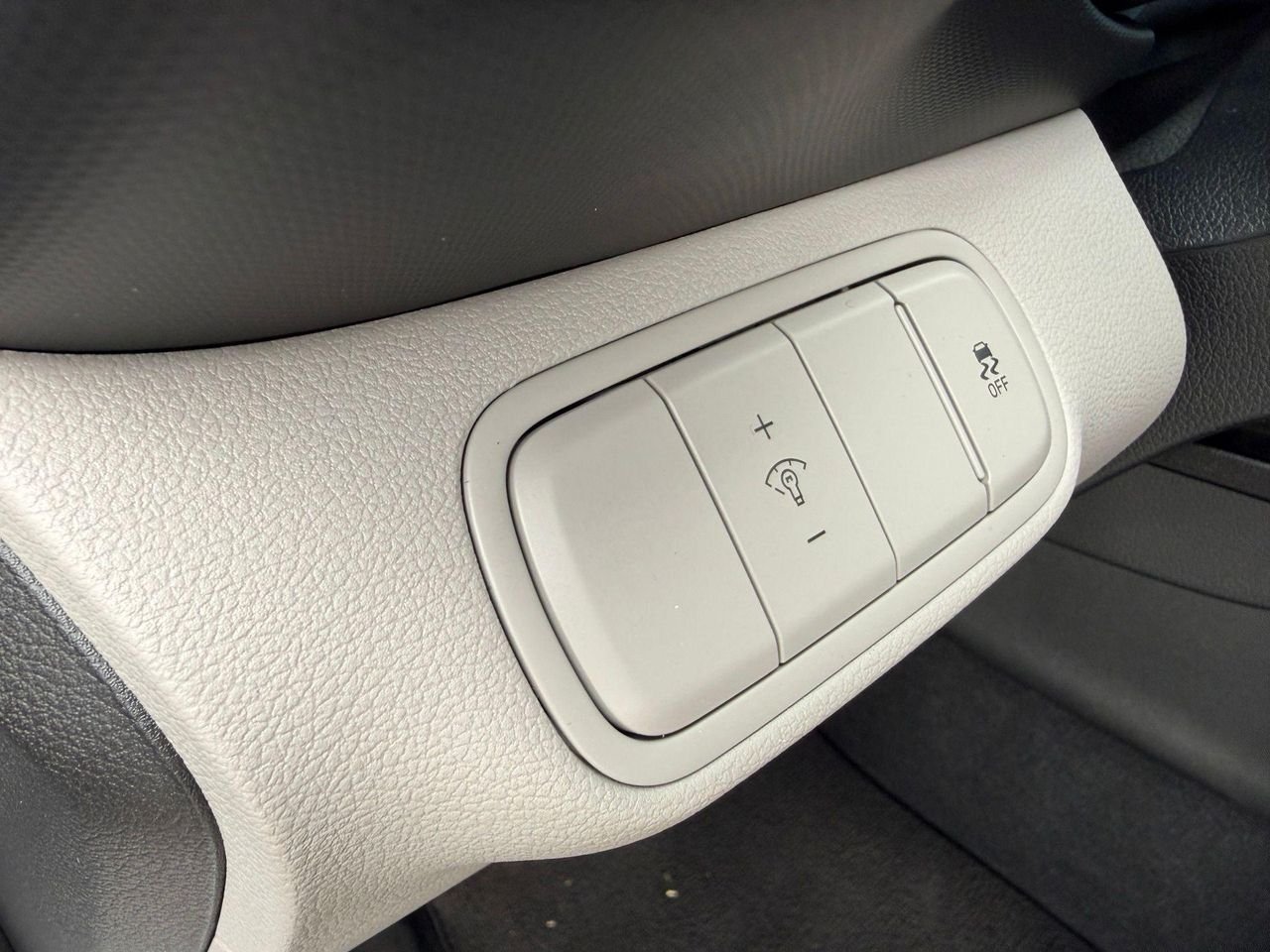2026 Hyundai Venue SEL - Photo 30