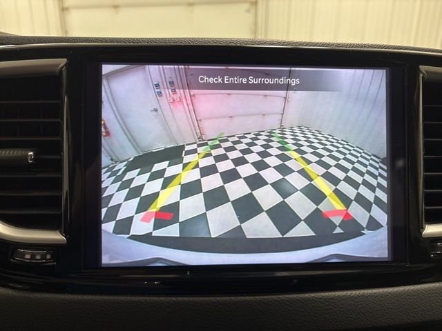 Used 2022 White Chrysler Touring L image 21