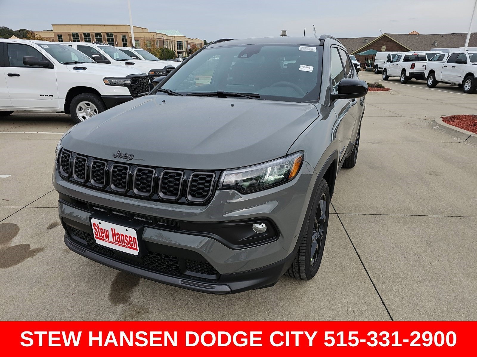 New 2027 Sting-Gray Clearcoat Jeep Latitude Altitude image 1