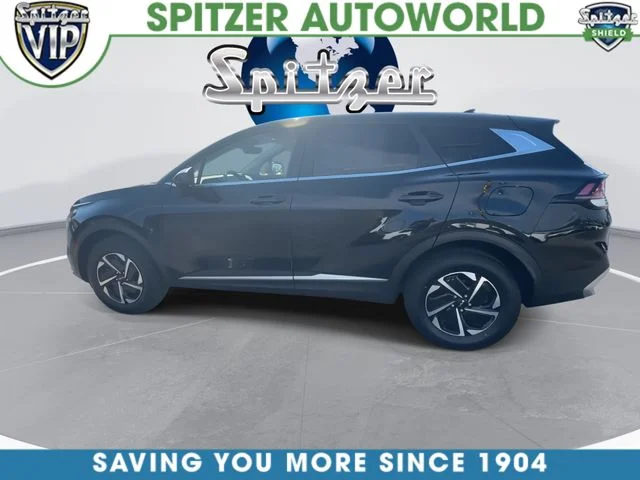 Used 2023 Black Kia LX image 7