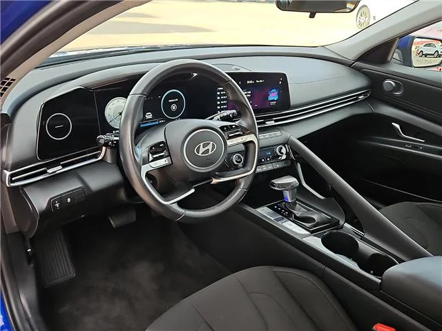 Used 2025 Intense Blue Hyundai SEL Convenience (IVT) image 11