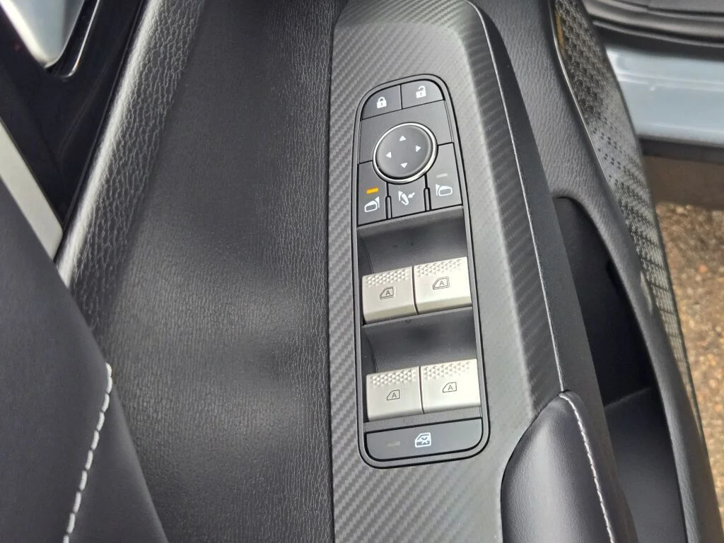 New 2026 Gray Mitsubishi SE image 20