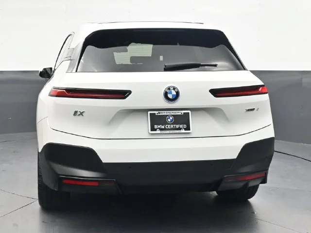 Certified Used 2024 White/off-white BMW xDrive50 image 6