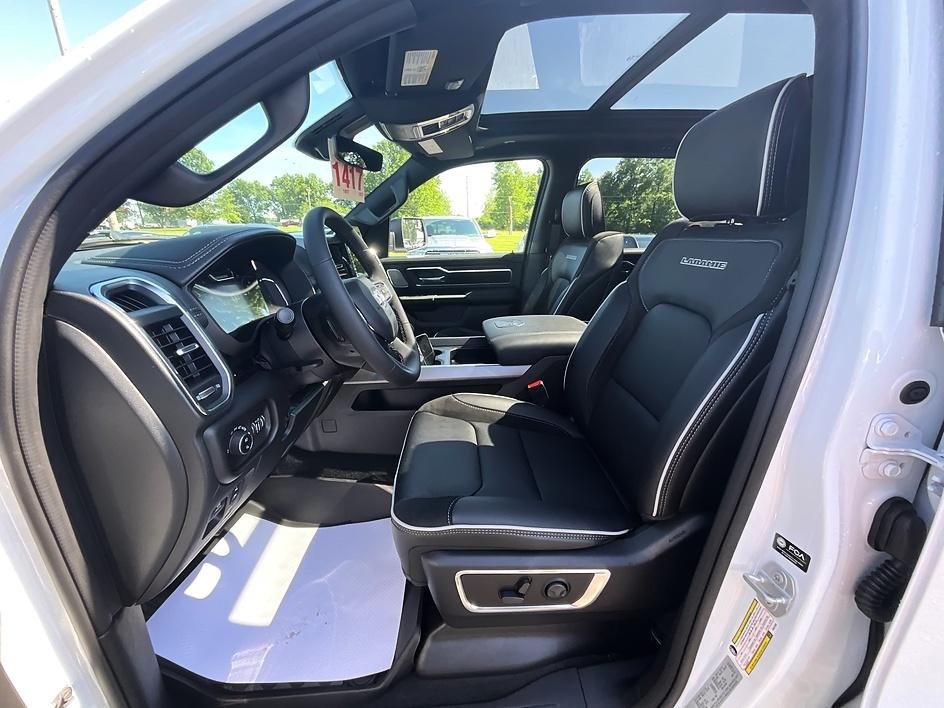 New 2026 Bright White Clear-Coat Exterior Paint RAM Laramie image 14