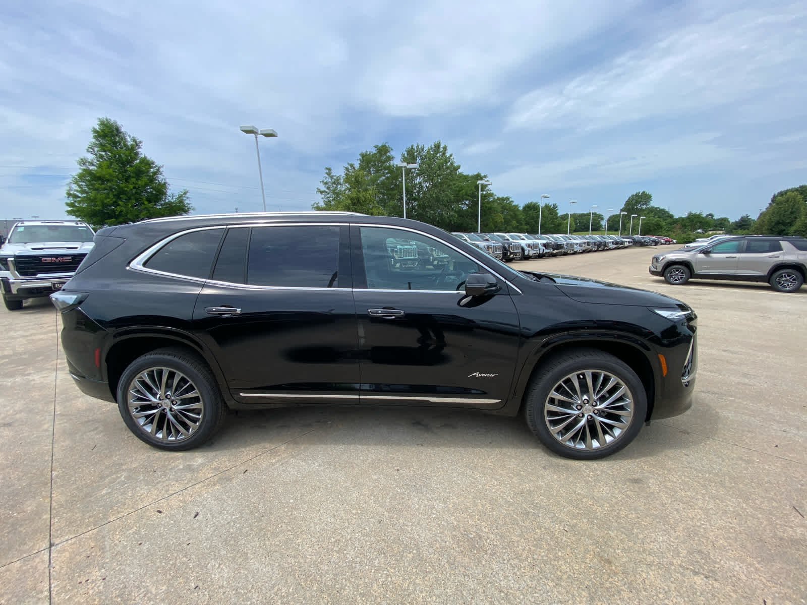 New 2026 Ebony Twilight Metallic Buick Avenir image 3