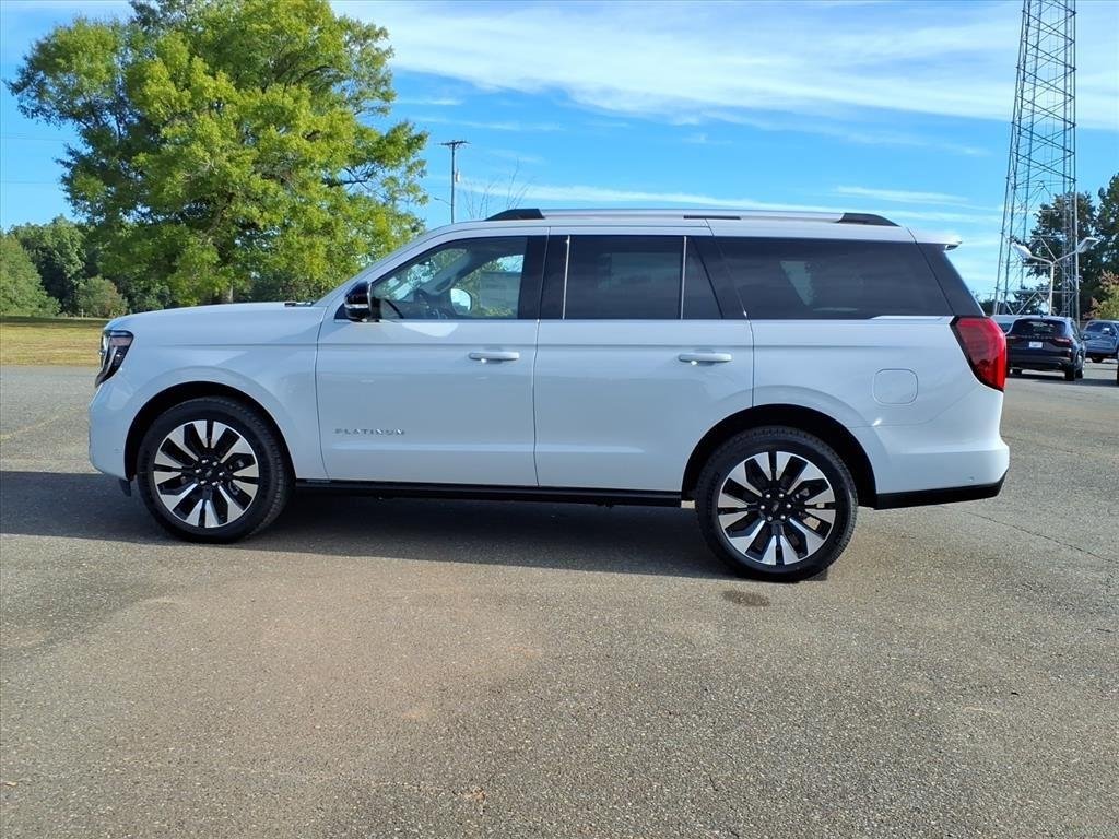 2025 Ford Expedition Platinum - Photo 16