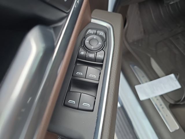 2026 GMC Sierra 3500HD Denali - Photo 17